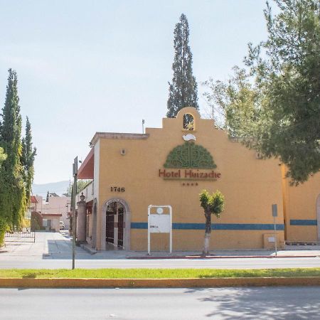 Hotel Huizache Сальтильо Экстерьер фото
